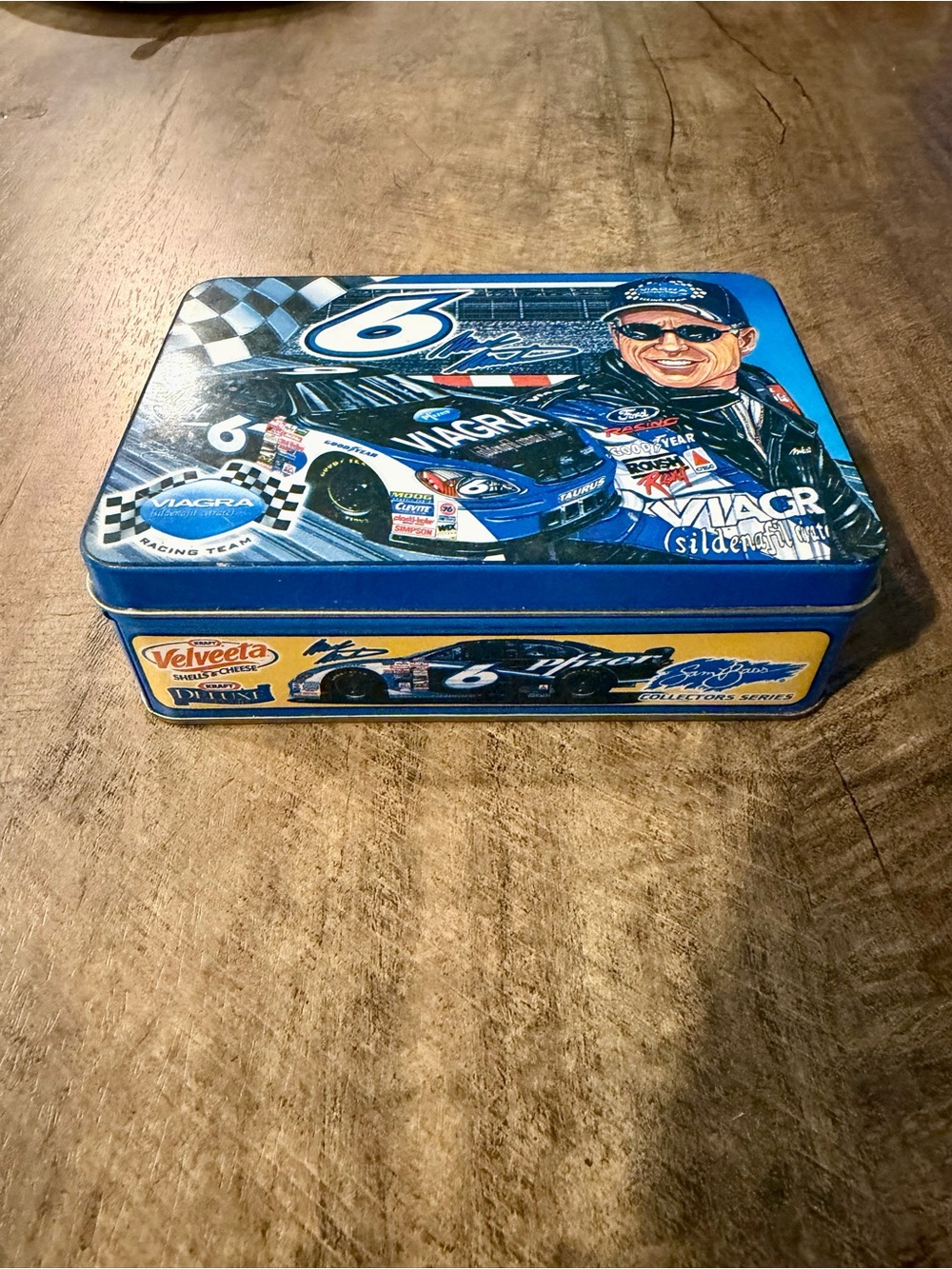 Mark Martin #6 Racing NASCAR collector Tin